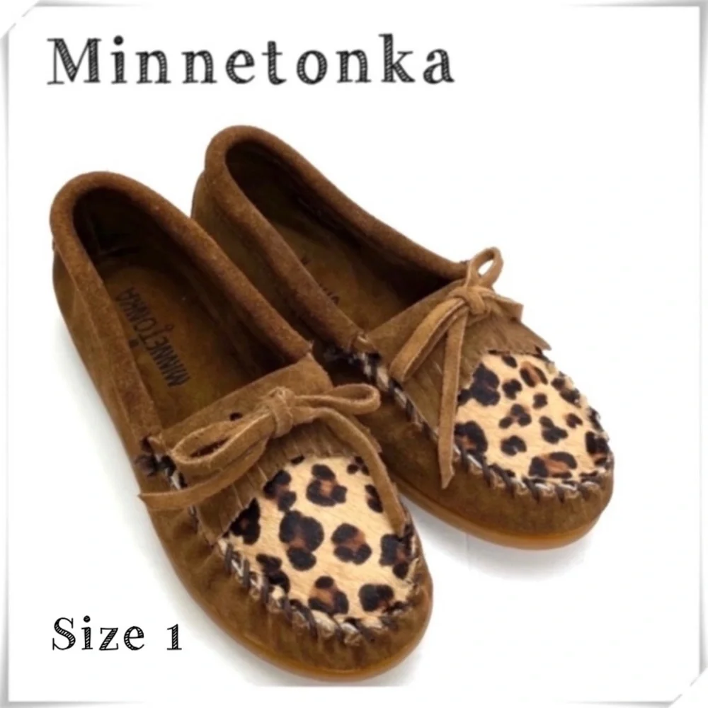 MINNETONKA Leopard Calfskin Kilty Moc Suede Moccasins Flat In Brown Size 1 Kids